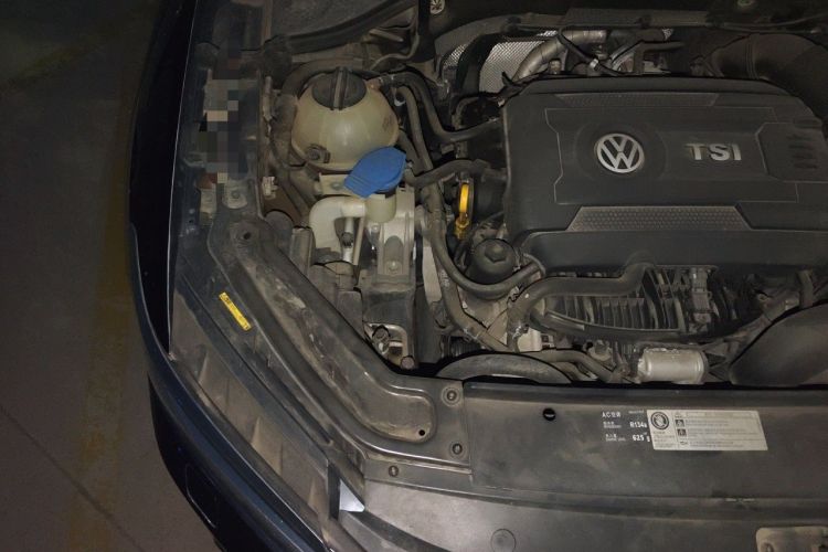 Used Volkswagen Passat 2017 330TSI DSG Prestige Edition Engine Bay Right