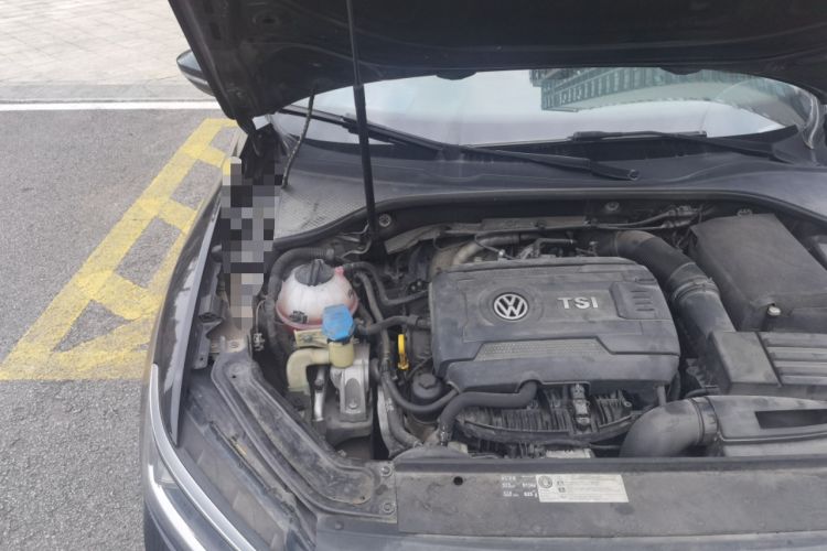 Used Volkswagen Passat 2017 330TSI DSG Luxury Edition Engine Bay Right