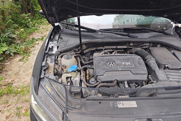 Used Volkswagen Passat 2017 330TSI DSG Prestige Edition Engine Bay Right