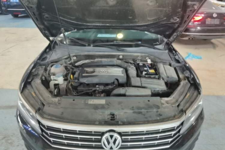 Used Volkswagen Passat 2017 1.8TSI DSG Government Procurement Version (CEA Engine) Engine Bay