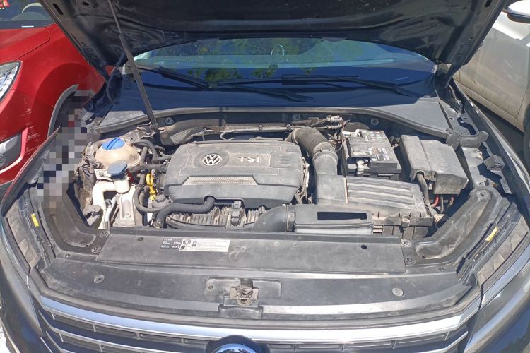 Used Volkswagen Passat 2017 330TSI DSG Luxury Edition Engine Bay