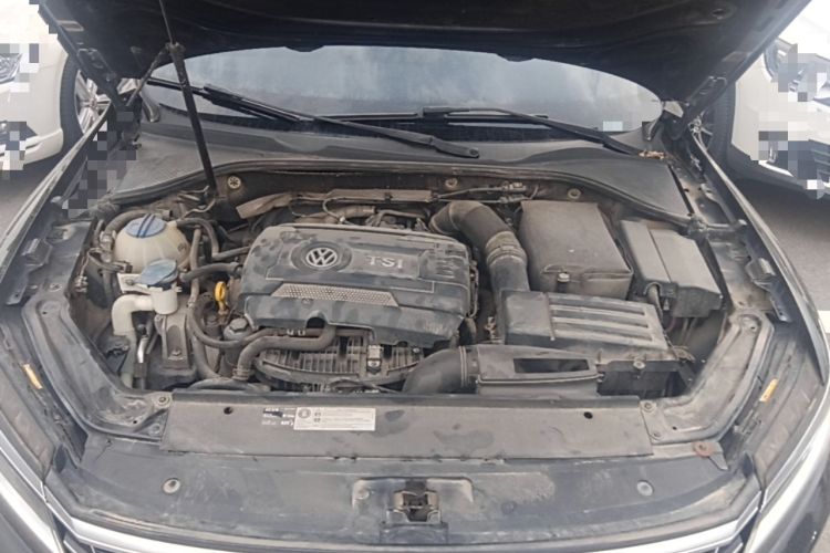 Used Volkswagen Passat 2017 330TSI DSG Luxury Edition Engine Bay