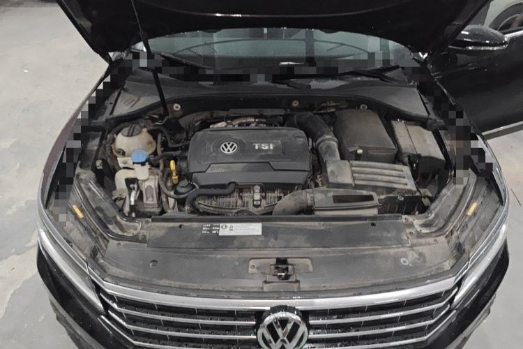 Used Volkswagen Passat 2017 330TSI DSG Luxury Edition Engine Bay