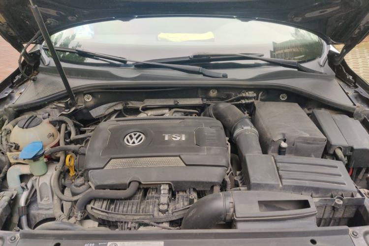 Used Volkswagen Passat 2017 330TSI DSG Prestige Edition Engine Bay