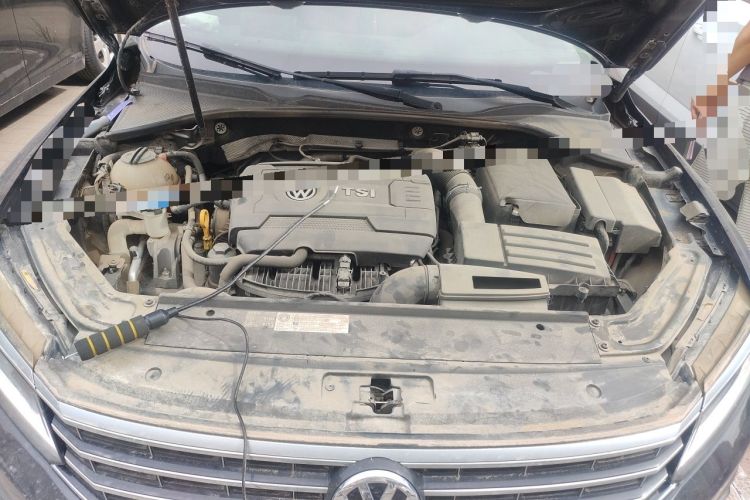 Used Volkswagen Passat 2017 330TSI DSG Luxury Edition Engine Bay