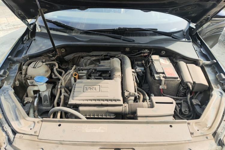 Used Volkswagen Passat 2017 280TSI DSG Luxury Edition Engine Bay