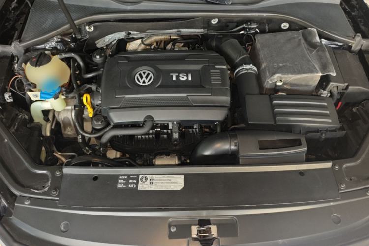 Used Volkswagen Passat 2017 330TSI DSG Prestige Edition Engine Bay