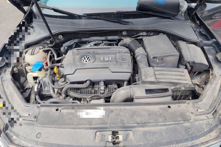 Used Volkswagen Passat 2017 330TSI DSG Luxury Edition Engine Bay
