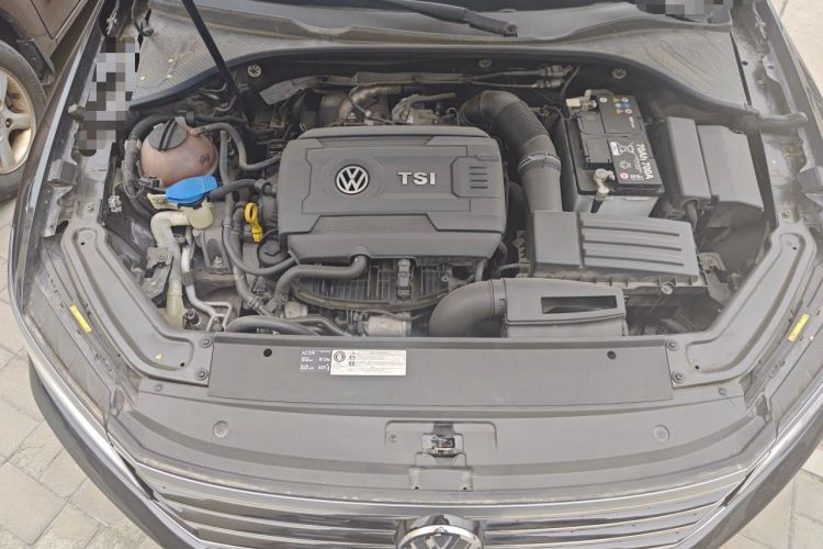 Used Volkswagen Passat 2017 330TSI DSG Luxury Edition Engine Bay