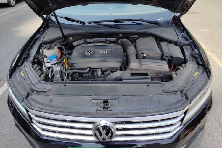 Used Volkswagen Passat 2017 330TSI DSG Prestige Edition Engine Bay