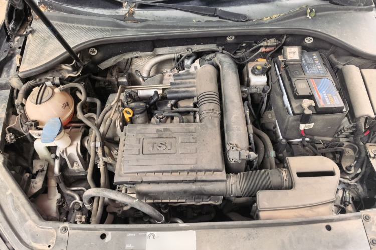 Used Volkswagen Passat 2017 280TSI DSG Luxury Edition Engine Bay