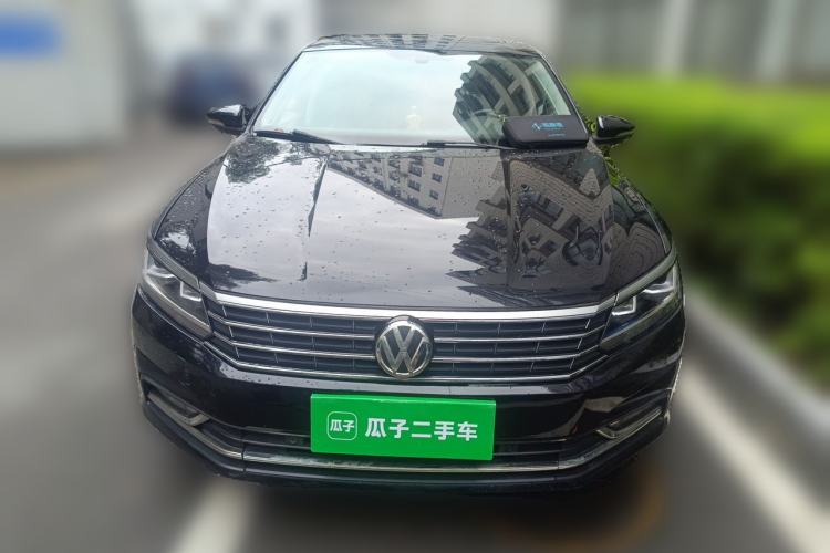 Used Volkswagen Passat 2017 330TSI DSG Luxury Edition Exterior 1