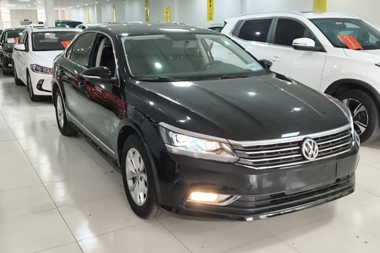 Used Volkswagen Passat 2017 280TSI DSG Luxury Edition Exterior 1