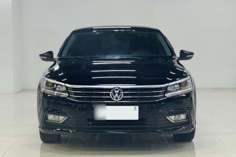 Used Volkswagen Passat 2017 280TSI DSG Luxury Edition Exterior 1