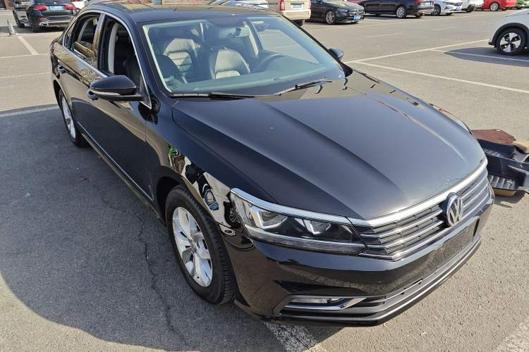 Used Volkswagen Passat 2017 1.8TSI DSG Government Procurement Version (CEA Engine) Exterior 2
