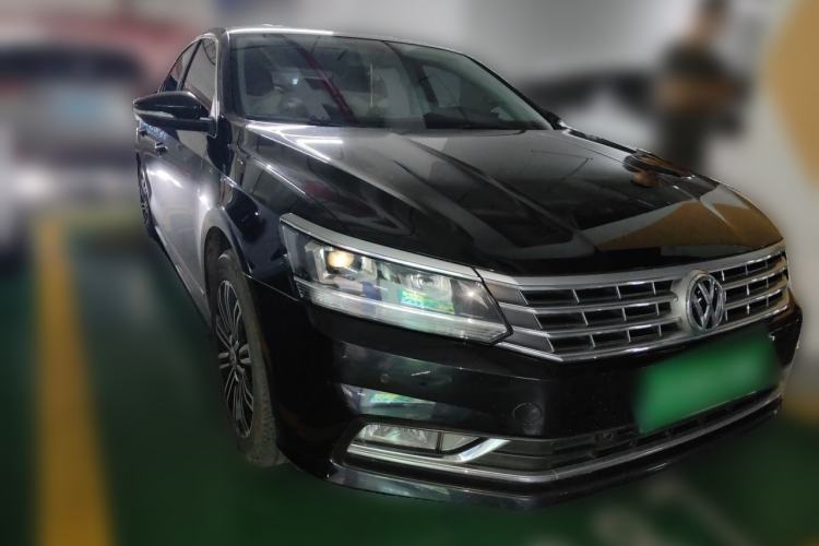 Used Volkswagen Passat 2017 330TSI DSG Prestige Edition Exterior 2