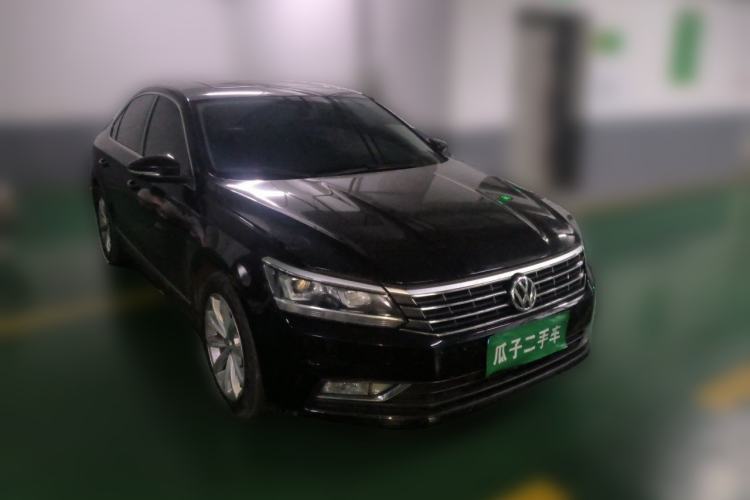 Used Volkswagen Passat 2017 280TSI DSG Luxury Edition Exterior 2