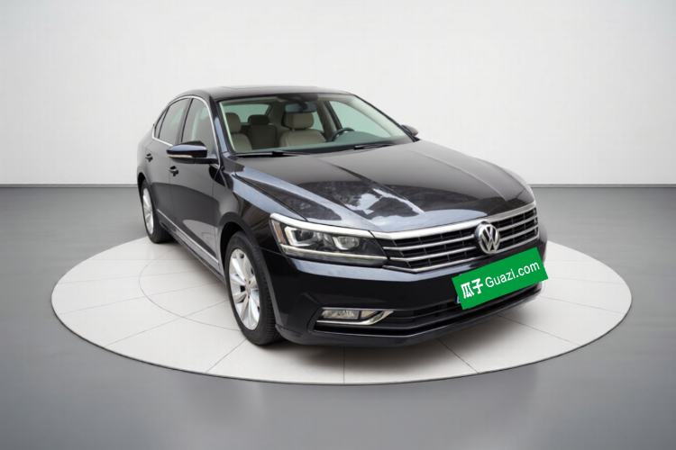 Used Volkswagen Passat 2017 280TSI DSG Luxury Edition Exterior 2
