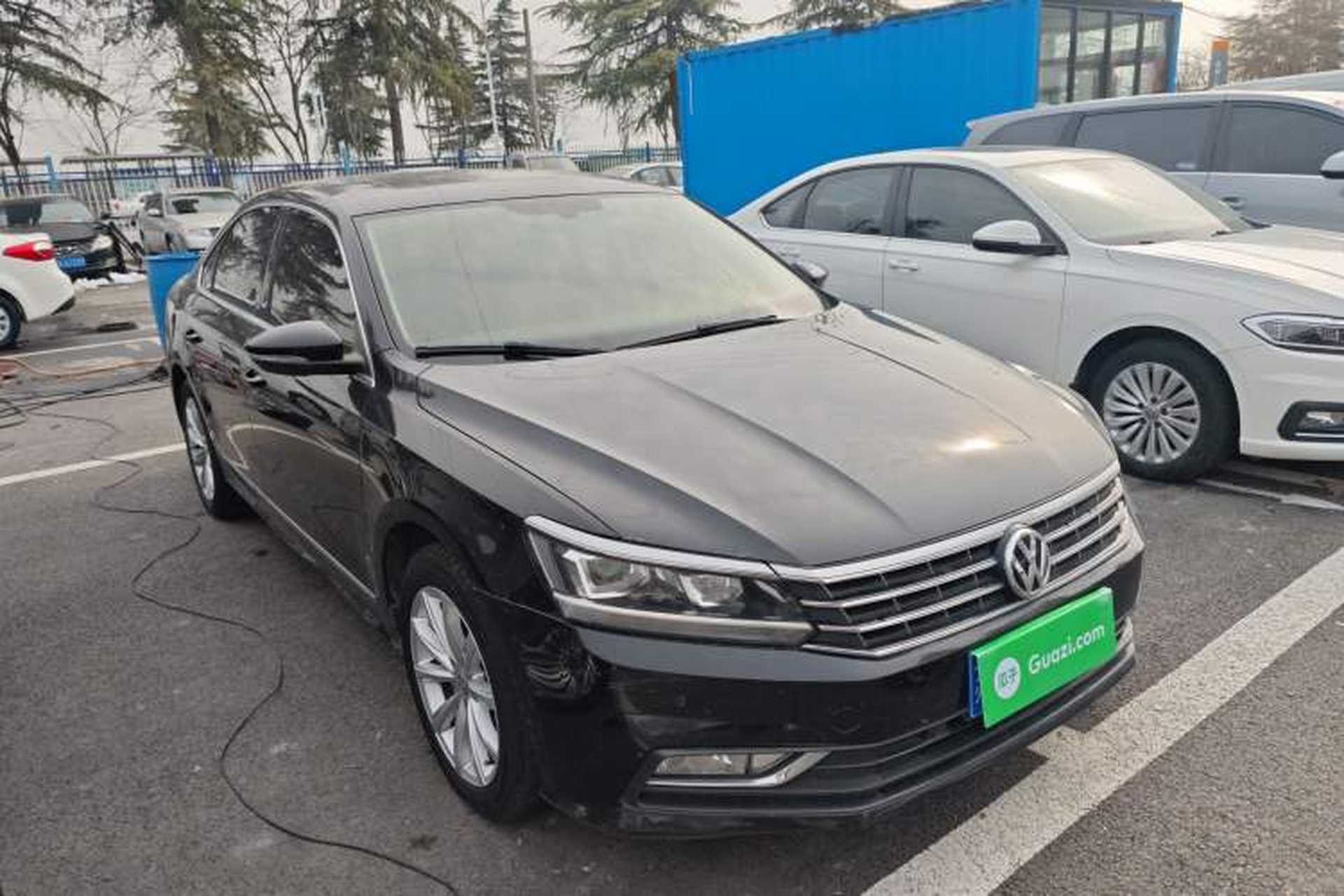 Used Volkswagen Passat 2017 330TSI DSG Luxury Edition Exterior 2