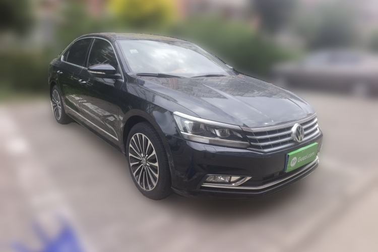Used Volkswagen Passat 2017 330TSI DSG Prestige Edition Exterior 2