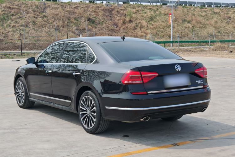 Used Volkswagen Passat 2017 380TSI DSG Prestige Edition Exterior 3