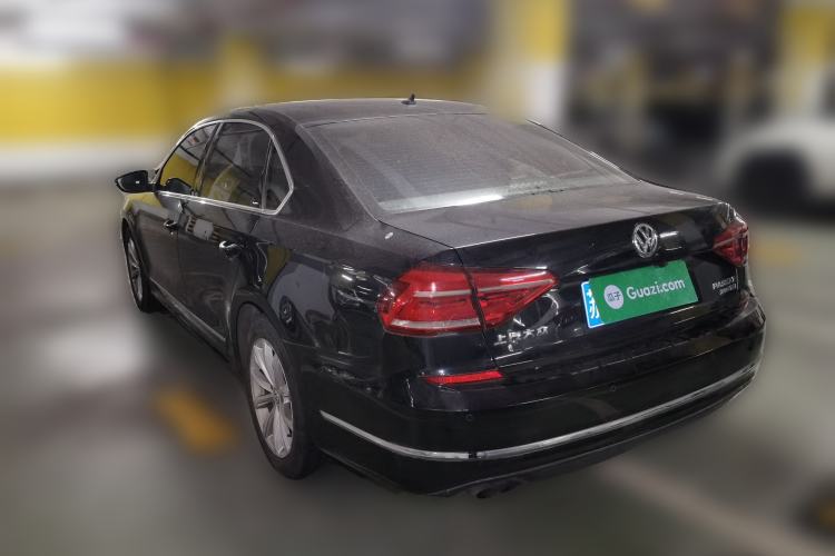 Used Volkswagen Passat 2017 280TSI DSG Luxury Edition Exterior 3