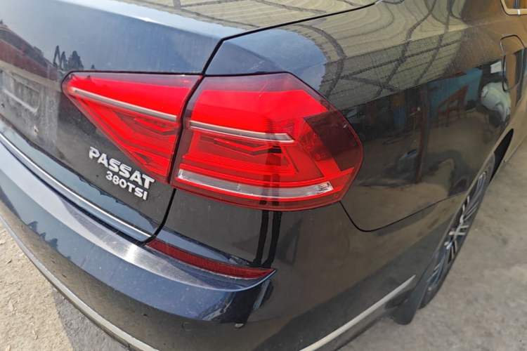 Used Volkswagen Passat 2017 380TSI DSG Prestige Edition Exterior 3
