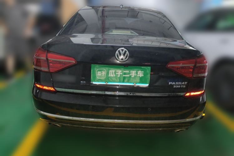 Used Volkswagen Passat 2017 330TSI DSG Prestige Edition Exterior 4
