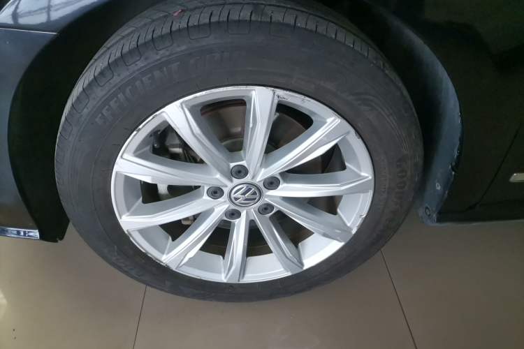 Used Volkswagen Passat 2017 330TSI DSG Luxury Edition Exterior 4