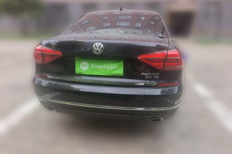 Used Volkswagen Passat 2017 330TSI DSG Prestige Edition Exterior 4