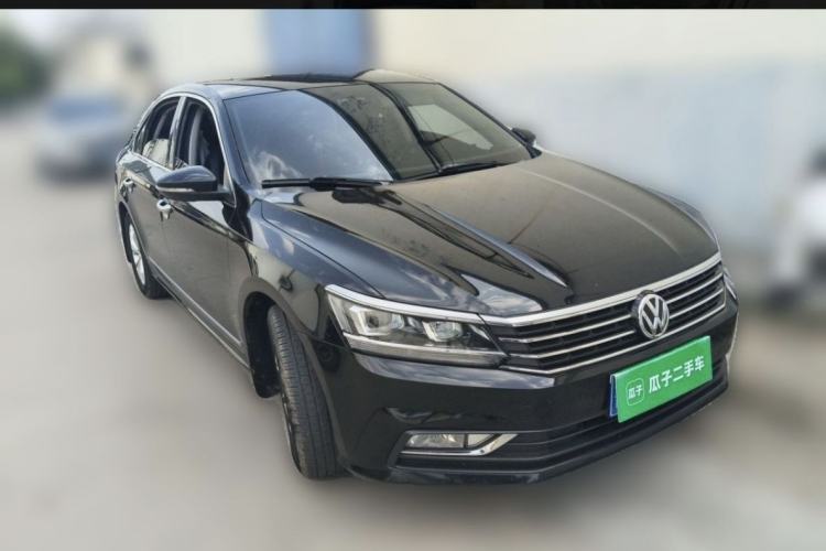 Used Volkswagen Passat 2017 280TSI DSG Luxury Edition Exterior 5