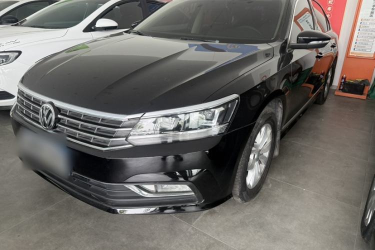 Used Volkswagen Passat 2017 280TSI DSG Luxury Edition Exterior 5