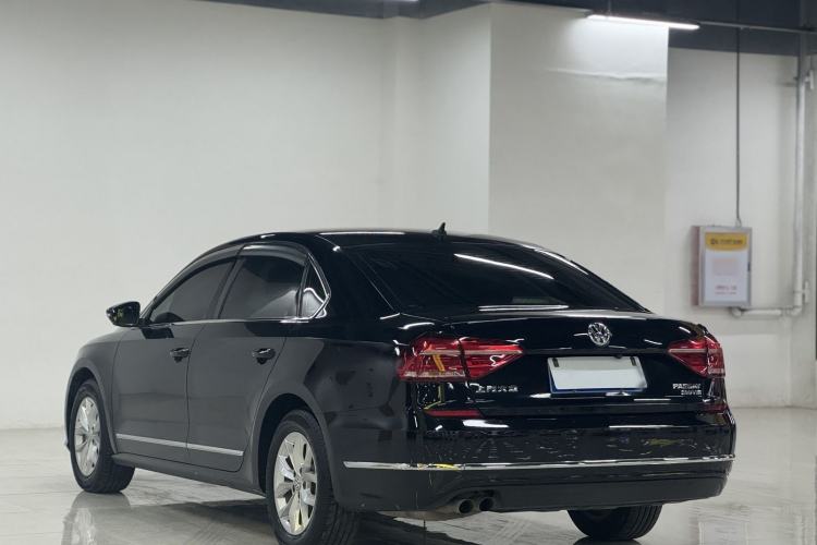 Used Volkswagen Passat 2017 280TSI DSG Luxury Edition Exterior 5