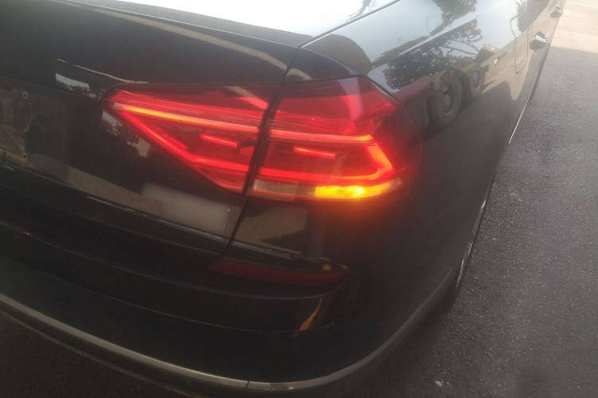 Used Volkswagen Passat 2017 330TSI DSG Luxury Edition Exterior 6