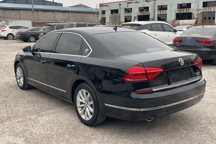 Used Volkswagen Passat 2017 330TSI DSG Luxury Edition Exterior 6