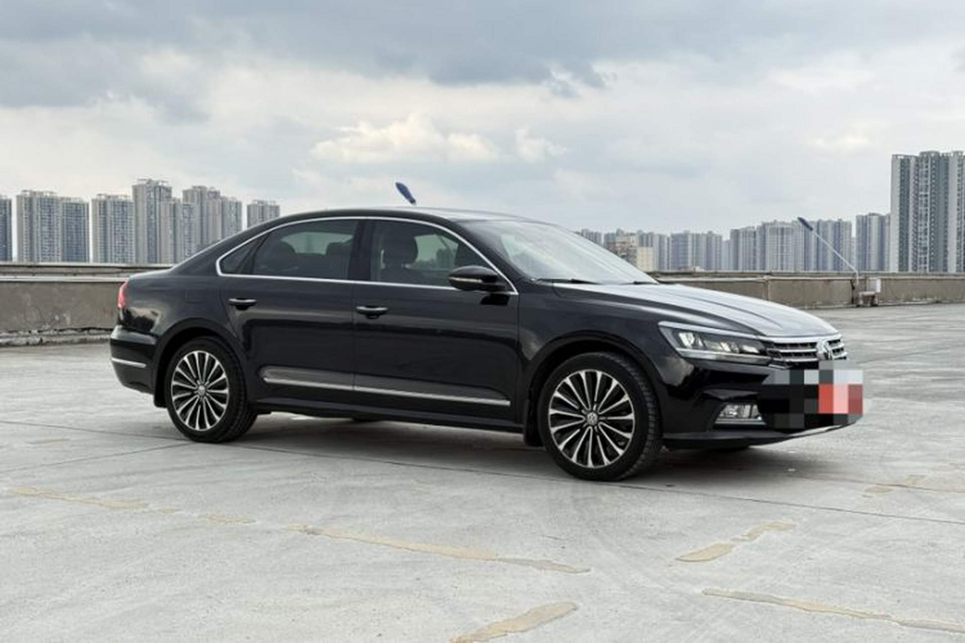 Used Volkswagen Passat 2017 330TSI DSG Prestige Edition Exterior 6