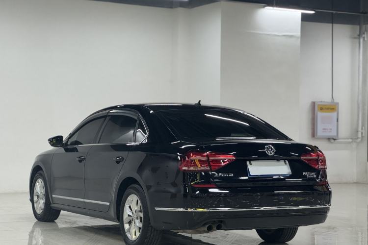 Used Volkswagen Passat 2017 280TSI DSG Luxury Edition Exterior 6