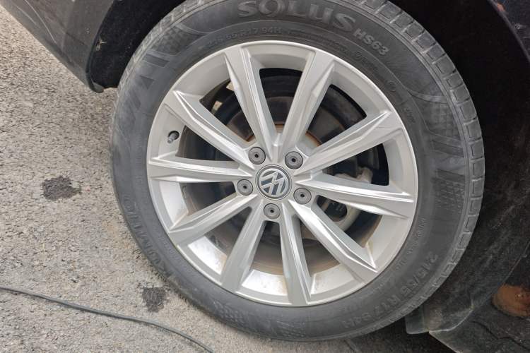 Used Volkswagen Passat 2017 330TSI DSG Luxury Edition Exterior 8