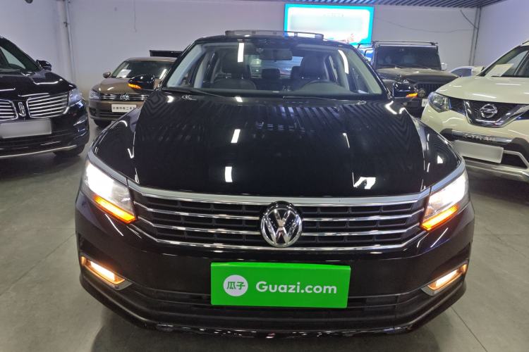 Used Volkswagen Passat 2017 280TSI DSG Luxury Edition Front