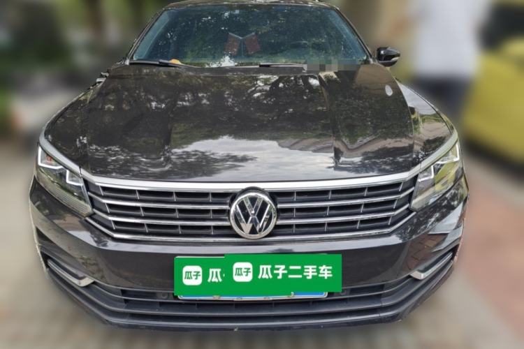 Used Volkswagen Passat 2017 330TSI DSG Luxury Edition Front