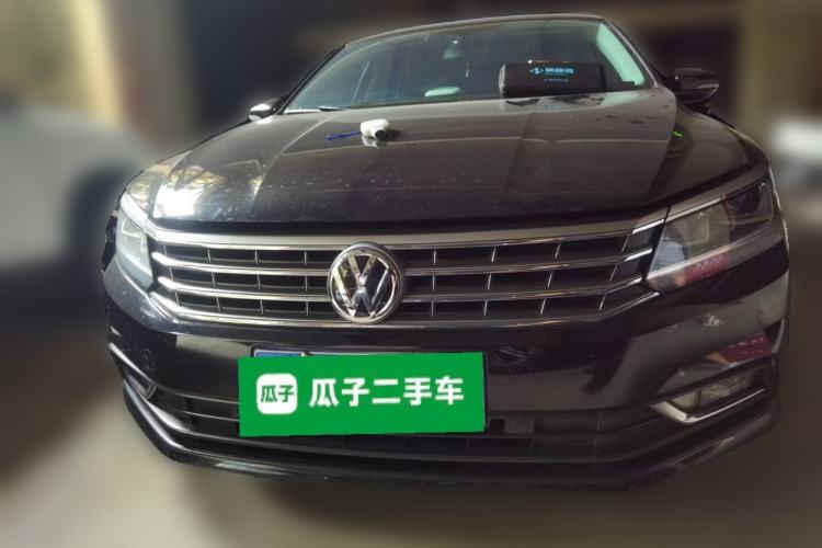 Used Volkswagen Passat 2017 330TSI DSG Luxury Edition Front