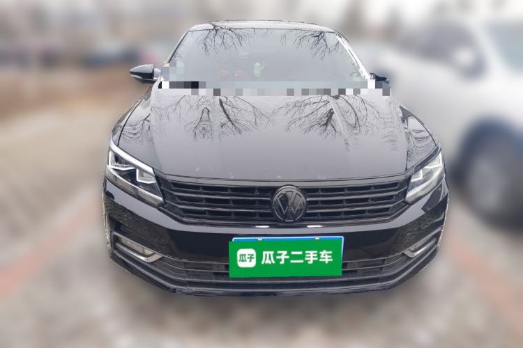 Used Volkswagen Passat 2017 330TSI DSG Luxury Edition Front
