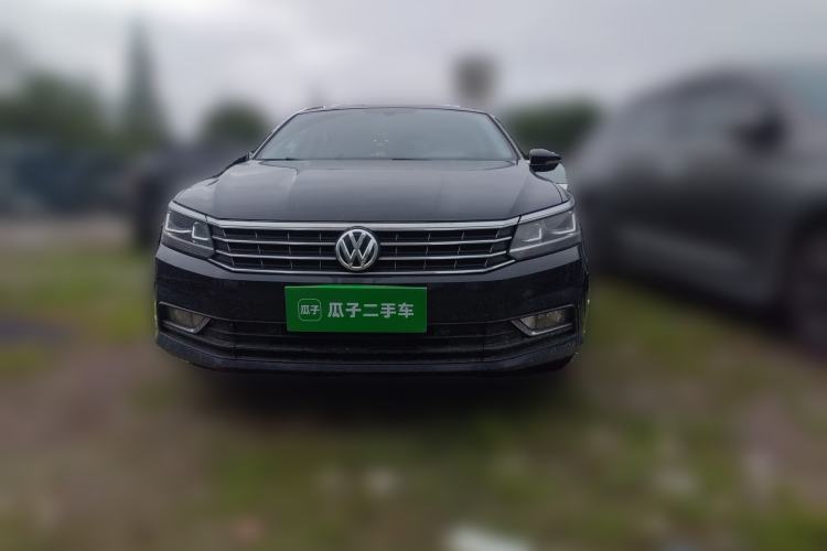Used Volkswagen Passat 2017 330TSI DSG Luxury Edition Front
