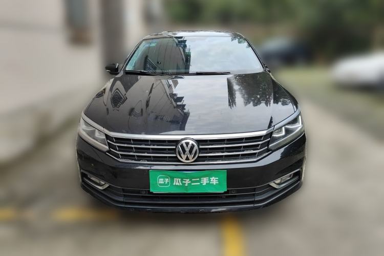 Used Volkswagen Passat 2017 330TSI DSG Luxury Edition Front