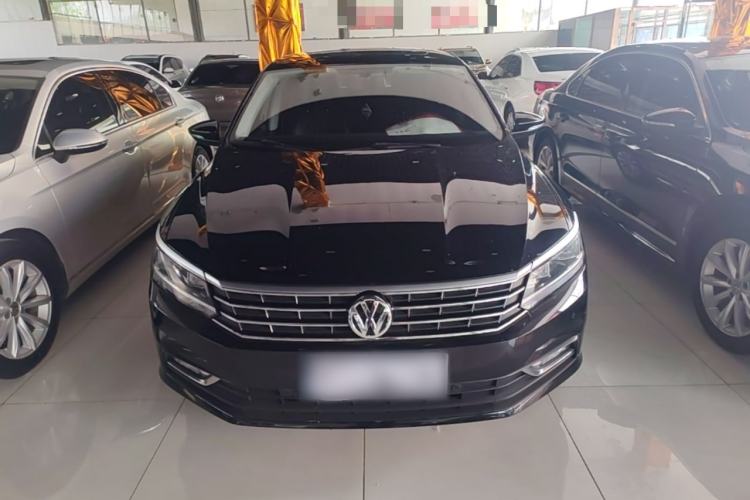 Used Volkswagen Passat 2017 330TSI DSG Luxury Edition Front