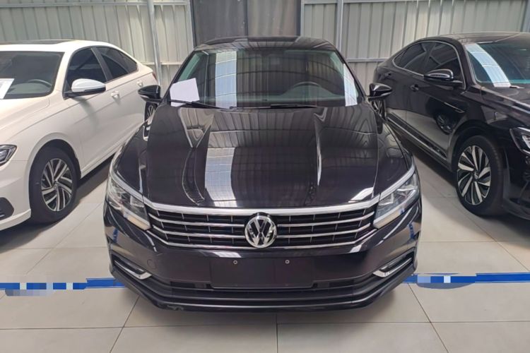 Used Volkswagen Passat 2017 330TSI DSG Luxury Edition Front