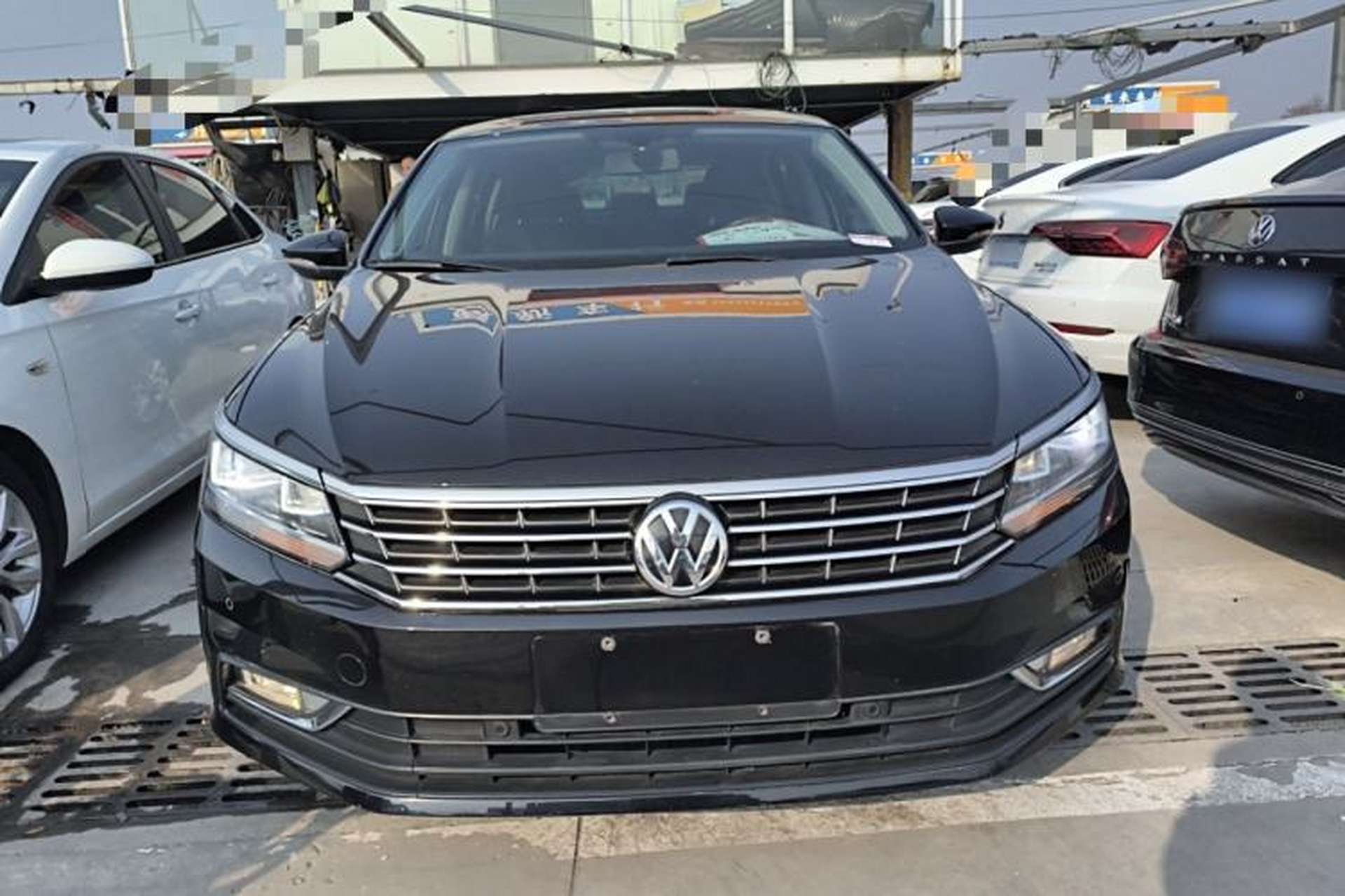 Used Volkswagen Passat 2017 330TSI DSG Luxury Edition Front