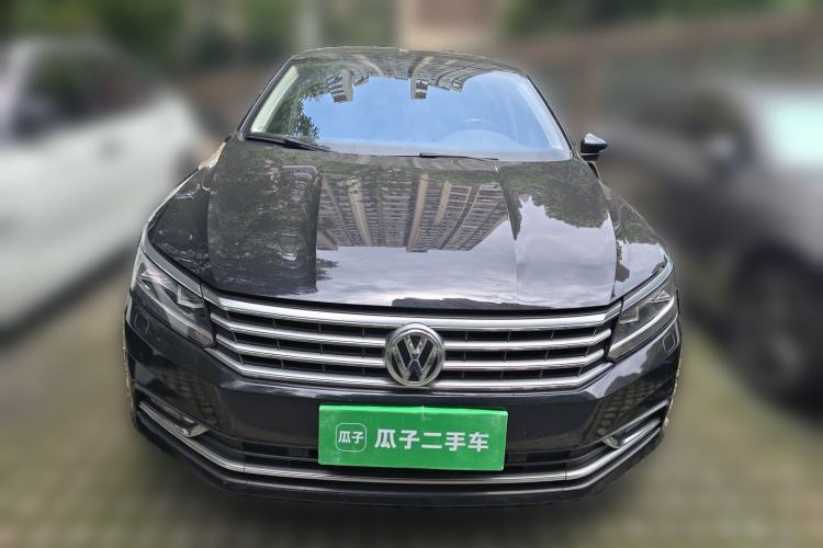 Used Volkswagen Passat 2017 330TSI DSG Prestige Edition Front