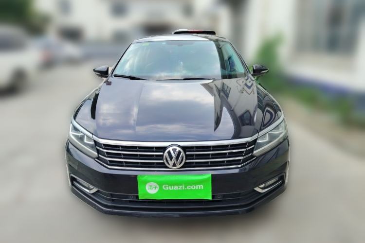 Used Volkswagen Passat 2017 330TSI DSG Luxury Edition Front