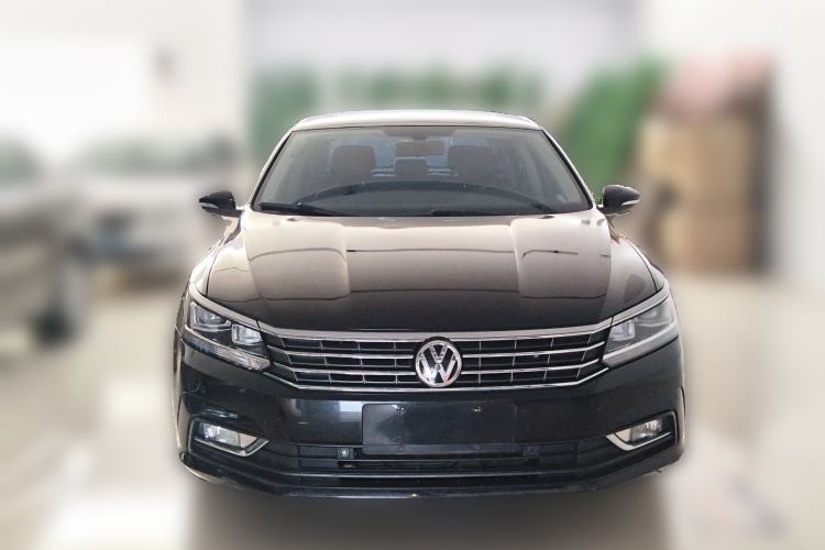 Used Volkswagen Passat 2017 330TSI DSG Luxury Edition Front